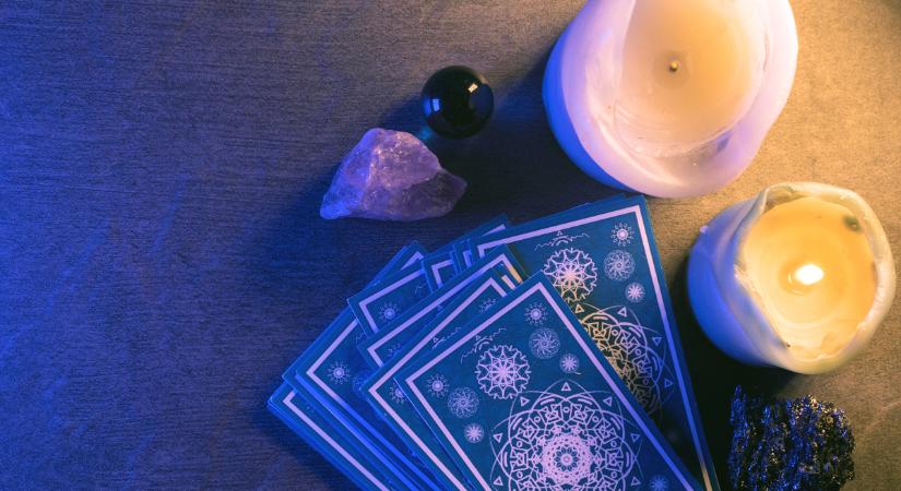 Heti tarot jóslás 2026. március 23-29: az Erő lapja megmutatja a bennünk lakozó erőt