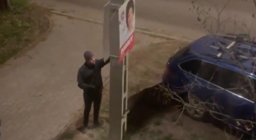 Felháborító videót tett közzé Dobrev Klára a politikai plakátrongálásról: szervezetten zajlik