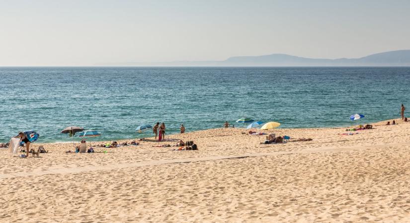 Ha unod a zsúfolt üdülőhelyeket, ezt a partvidéket imádni fogod