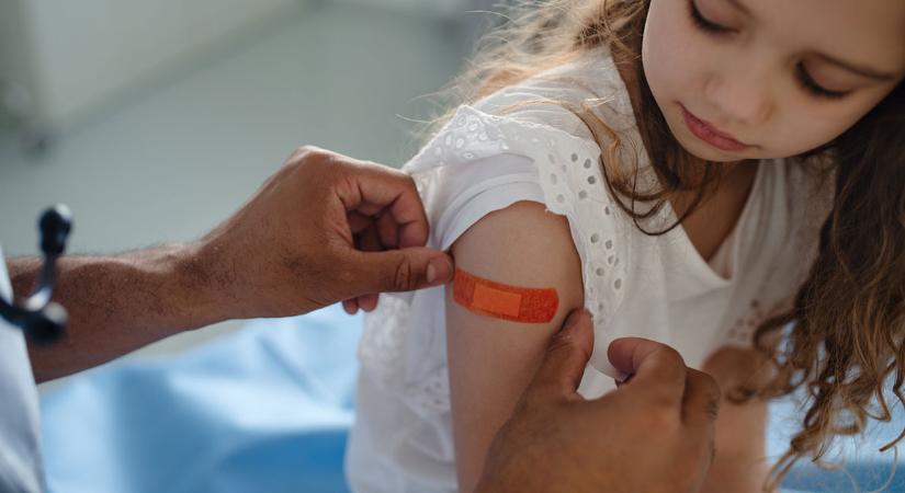 Orrspray lehet a jövő oltása