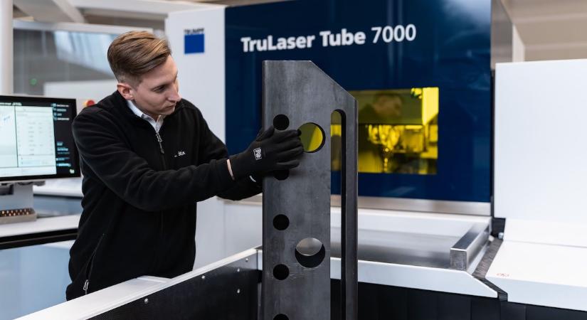 A Tube szakkiállítás: Bemutatásra kerül a TRUMPF eddigi legtermelékenyebb és legrugalmasabb csőlézervágó gépe – TruLaser Tube 7000