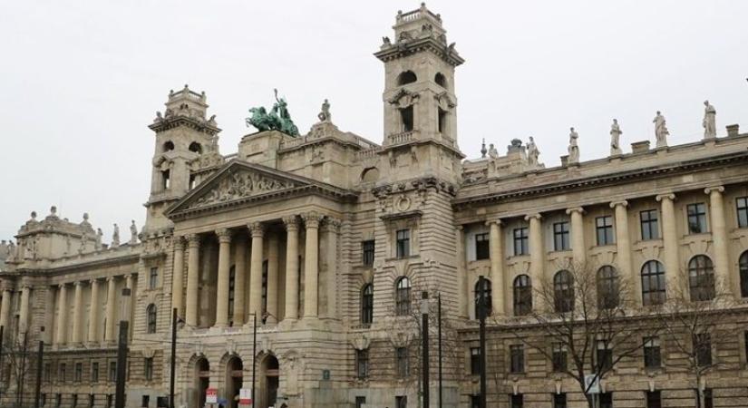 Több mint hat évet kapott az Agrárminisztérium korábbi helyettes államtitkára