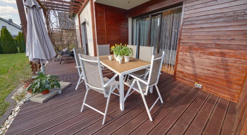 Kerti bútor és dekoráció párosítása: stílusos kert ötletek