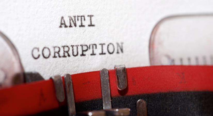 Idén lett éves jelentése a Korrupcióellenes Munkacsoportnak, de újabb tag mondott le