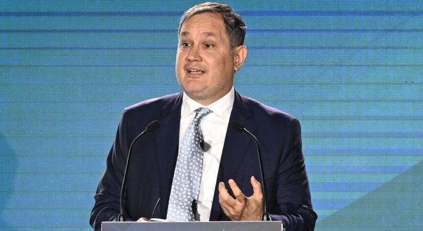 Huszonöt éve nem láttunk ilyet: óriási a lyuk a költségvetésben - Meg is van, mi okozta a bajt