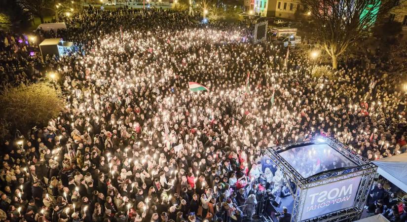 26 körzetben máris népszerűbbek a Tisza jelöltjei a Fidesznél