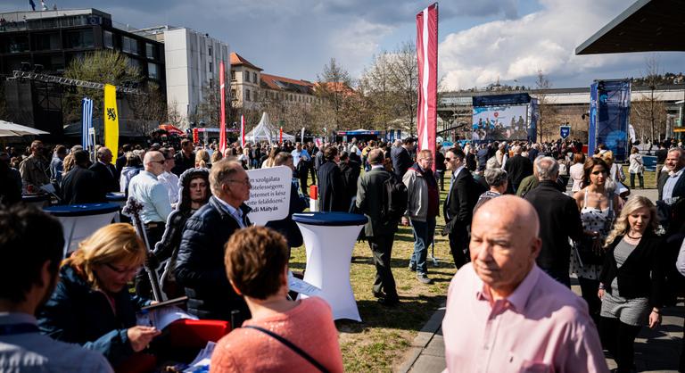 Ilyen még nem volt, Budapesten gyűltek össze Orbán Viktor európai szövetségesei - Az I. Patrióta Nagygyűlést tartják Budapesten