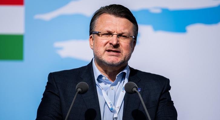 Ainars Slesers: Magyarország az az ország, amely megváltoztatja Európa történelmét