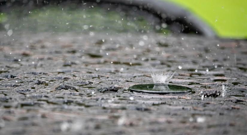 Óriási eső közelít az ország felé: mutatjuk, mikor, hol ér el minket