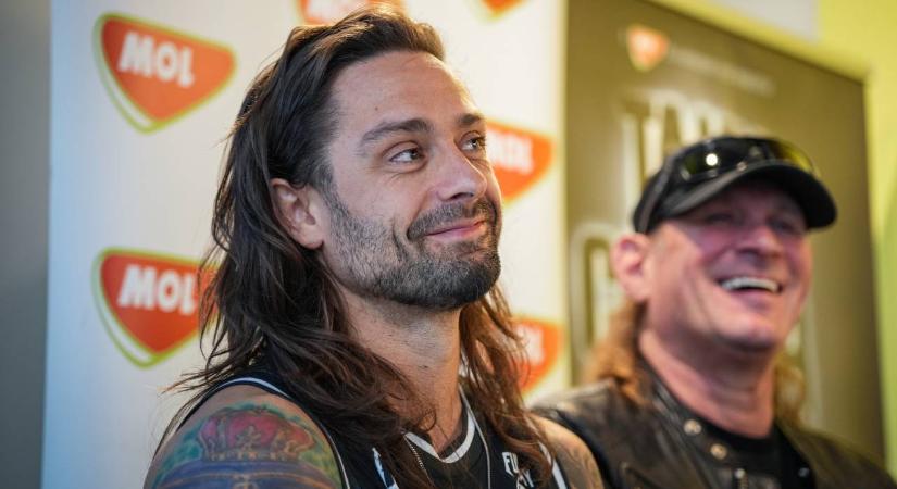 Brutális átalakuláson ment át a Tankcsapda gitárosa: gyakorlatilag új ember lett Vörös Attila