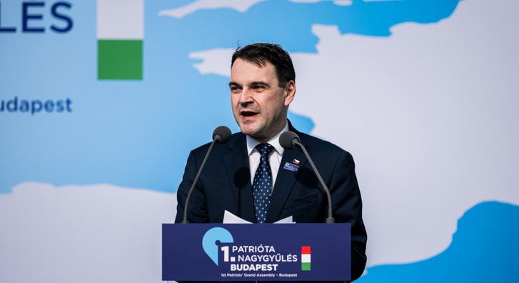 Petr Macinka: Amikor Orbán Viktor belép a terembe, olyan, mintha maga Magyarország lépett volna be