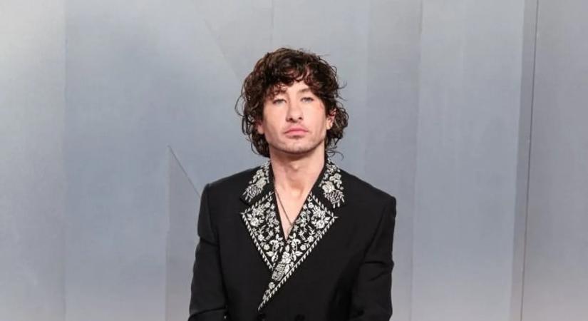 Mocskos kommentekkel gyalázzák a híres színészt – már az utcára se mer kimenni