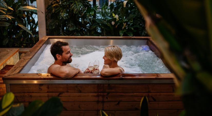 Elképesztő roham indult a hazai kasszáknál: milliárdokat költenek el egyetlen kártyáról az élelmes vásárlók