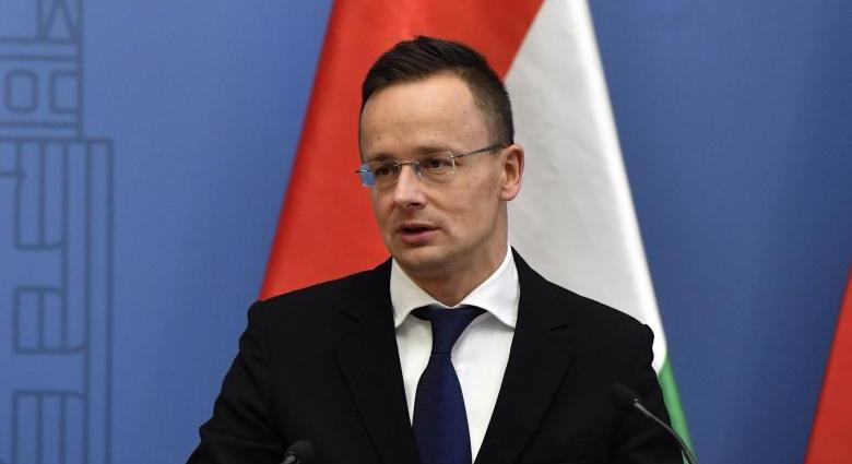 Az Európai Bizottság magyarázatot kér a Szijjártó moszkvai kapcsolatairól szóló állítások miatt
