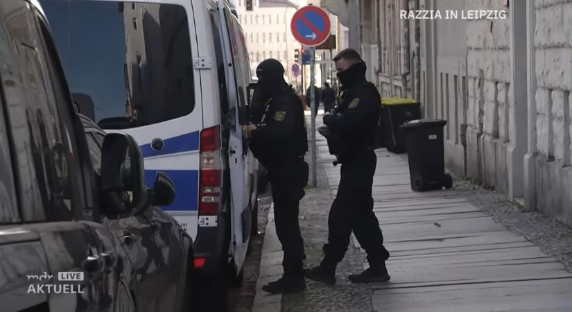 Európai razziák egy antiszemita kiadó ellen