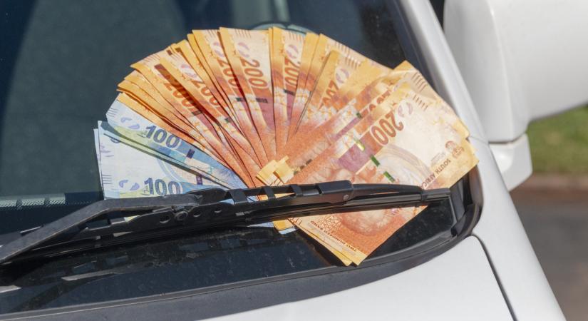 Tarthatatlan a helyzet a benzinkutakon, fájó lépésre szánta el magát Magyarország szomszédja