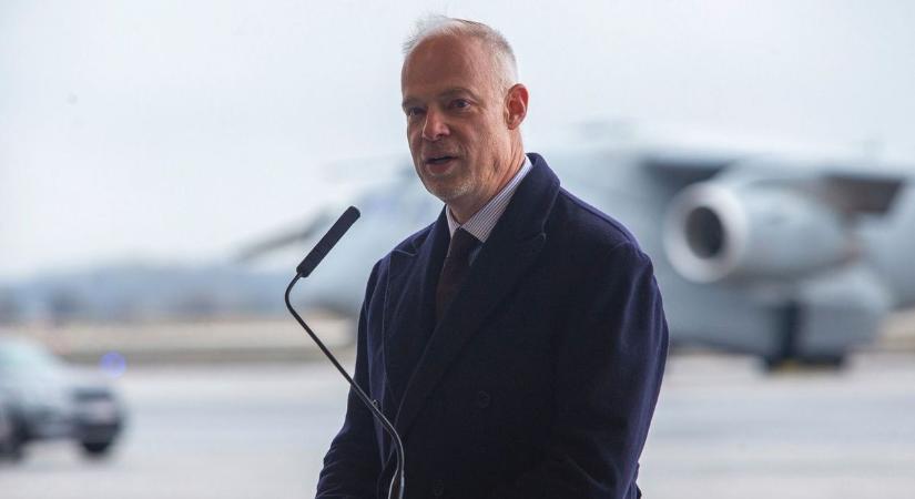 „Erőt ígértünk, erőt építettünk” – Szolnokra érkezett Szalay-Bobrovniczky Kristóf