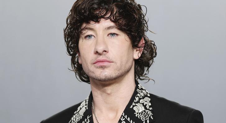 Annyian ócsárolják Barry Keoghant a kinézete miatt, hogy utcára sem mer lépni, legszívesebben felhagyna a színészettel