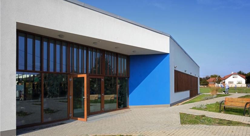 Gyermekfalu a kertváros szélén - a tárnoki Mesevár Óvoda