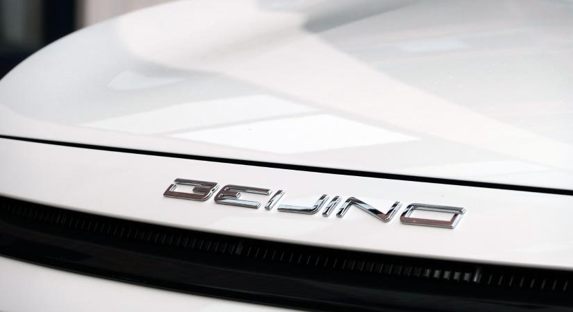 Újabb területen nyomták le a kínaiak az európai autóipart