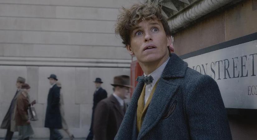 Ellepték a világsztárok Budapest utcáit: Eddie Redmayne is itt forgat