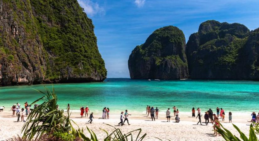 A mesébe illő strand, amit tönkretettek a turisták: ma már csak nézni szabad
