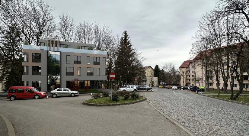 Bíróság kötelezi a marosvásárhelyi tanácsot: dönteni kell a Székely Vértanúk emlékműve közelébe tervezett klinikáról