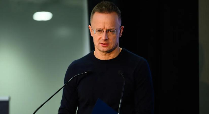 Szijjártó Péter: Óriási botrány, hogy egy magyar újságíró külföldi titkosszolgálatokkal működik együtt