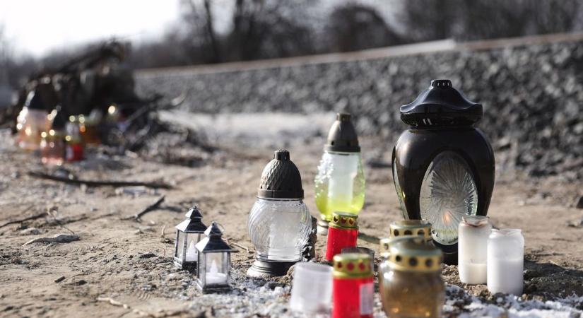 Szörnyű tragédia: egy fiatal lány feküdt a Pécsre tartó InterCity elé