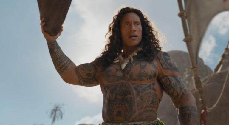 Itt az élőszereplős Vaiana hivatalos előzetese a röhejes frizurájú Dwayne Johnsonnal