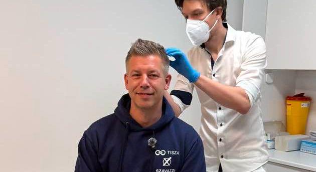 Magyar Péter Bécsben csináltat drogtesztet