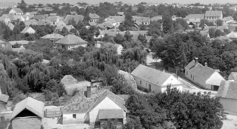 13 év emberölésér - Szombathelyen állt bíróság elé a vasúti felvigyázó