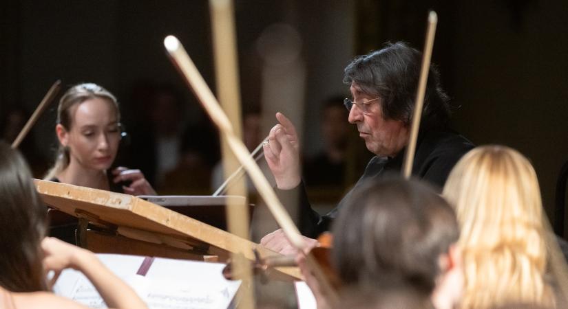 Zenei legenda az Operában: Jurij Basmet estje