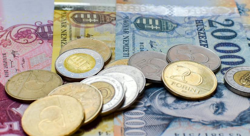 Felturbózták a forintot a közel-keleti hírek