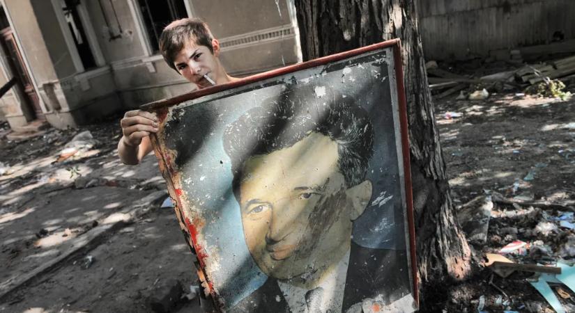 Milyen volt gyereknek lenni Ceaușescu bukása után?