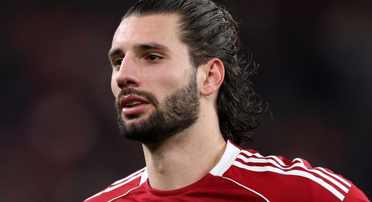 Családi fotót posztolt az Instagramon Szoboszlai Dominik, nagyot nőtt a kislánya