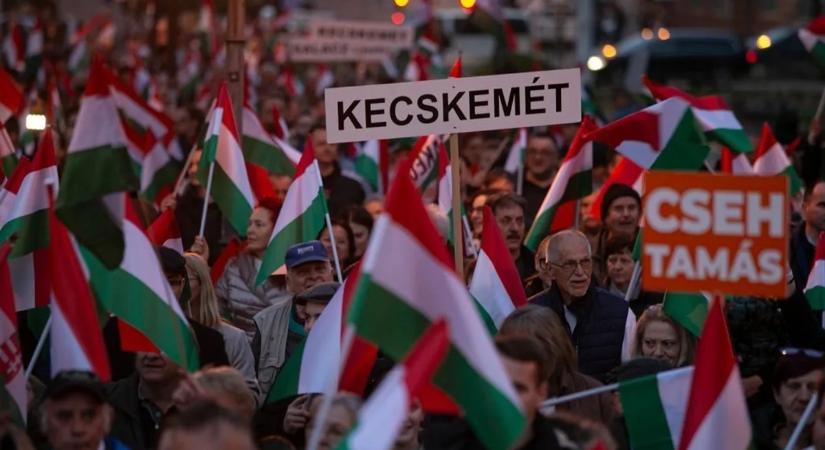Orbán Viktor megmutatta Kecskeméten, hogy a nemzeti kormány van többségben