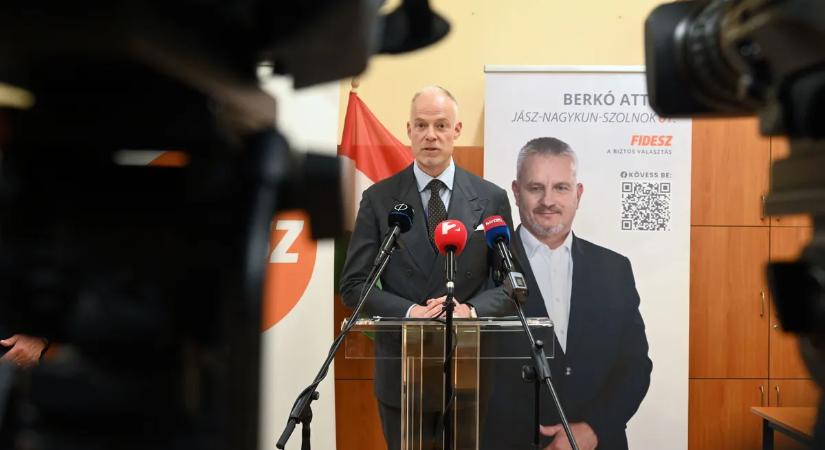 Szalay-Bobrovniczky Kristóf: Sorsot választunk áprilisban