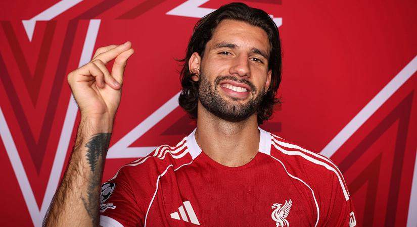 Nem mindennapi Mercedest villantott Szoboszlai