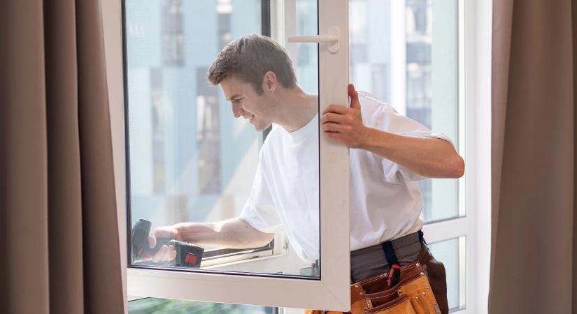 Egy papírfecni milliókba kerülhet: így bukhatod a garanciát ablakcserénél