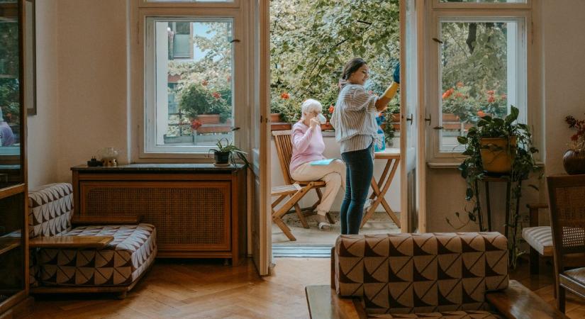 Tavaszi erkély- és terasztakarítás 3 gyors lépésben, 1 óra alatt