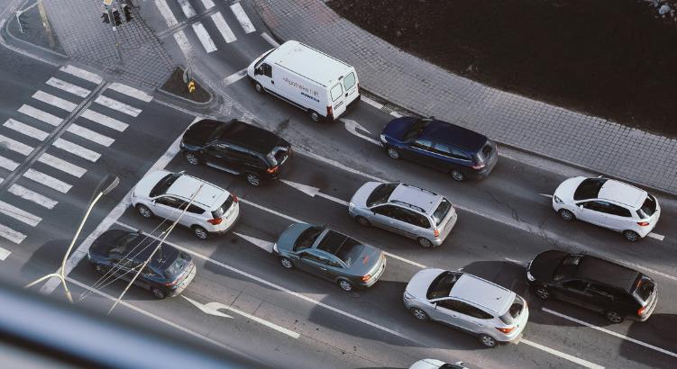 Felszökött a nyersolaj ára – itt az IEA 10 pontos mentőcsomagja a túléléshez