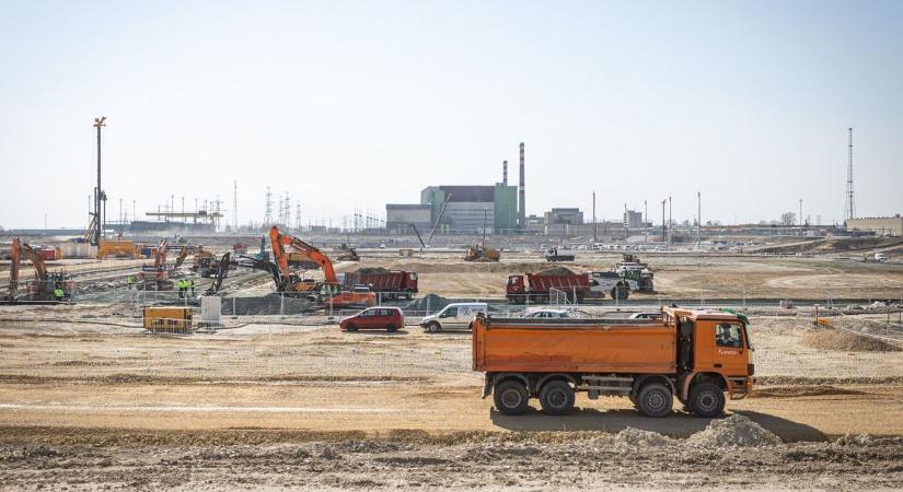 Paks II.: senki nem vette észre, de újabb gödör épül