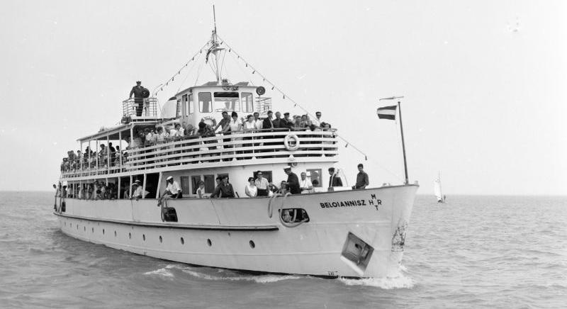 Visszatér egy óriáslegenda a Balatonra, újra kifut a Beloiannisz