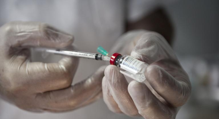 Egy ikerkísérletből kiderült, mit tesz húsz év botox az arccal