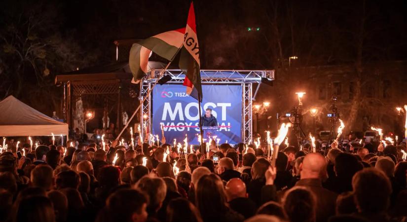 Magyar Péter Nyíregyházán: Szijjártó hazaáruló, Orbán az oroszokat szolgálja