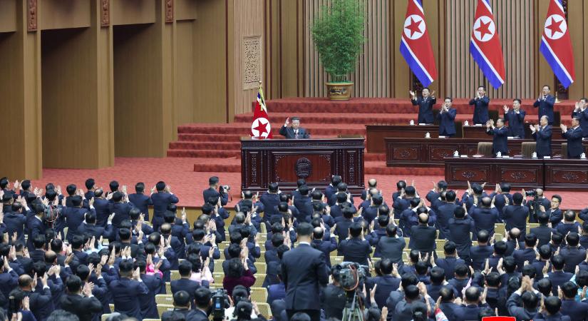 Kim Dzsongun: Észak-Korea erősíti nukleáris erejét, Dél-Korea a legellenségesebb állam