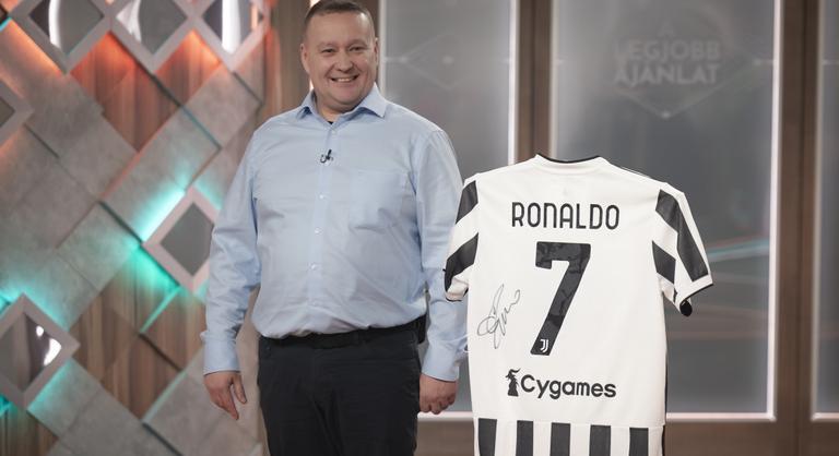 Cristiano Ronaldo eljuttatott egy magyar családot Disneylandbe, pedig nem is tudott róla