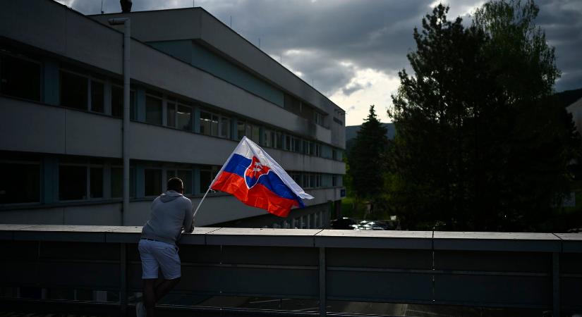 Gigabotrány, Szlovákiában megjelent egy 2 szavas mondat a magyarokra, brutális a felháborodás