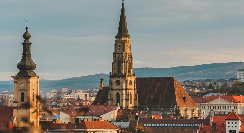 Panaszáradat a templomok kültéri hangszóróin sugárzott misék miatt